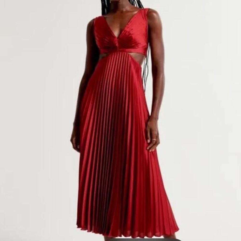 A&F Wedding Guest Giselle Burgundy Pleated Cutout Satin Maxi Dress Sz XXS